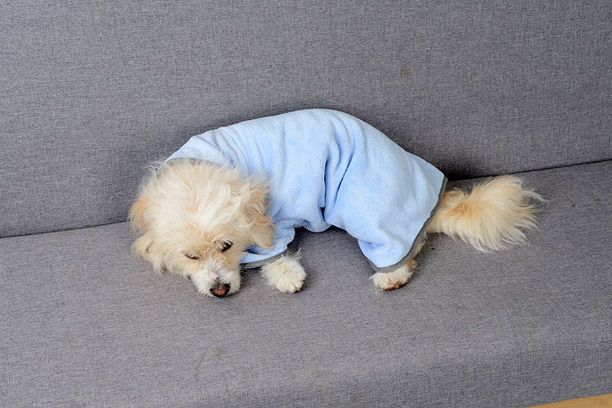 Microfiber Quick-Drying Pet Absorbent Towel - Dog Bathrobe and Bath Towel for Dogs and Cats